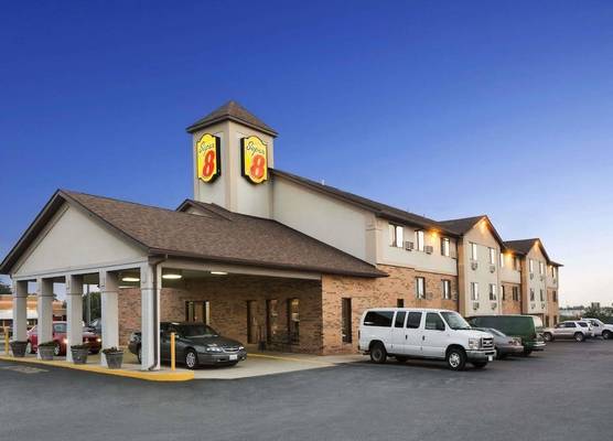 Super 8 by Wyndham Mount Vernon, IL 1