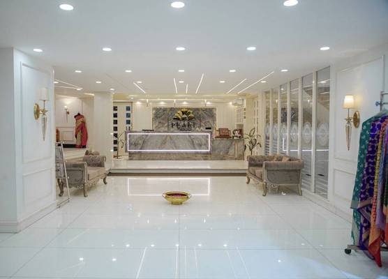 Pearl Courtyard 1
