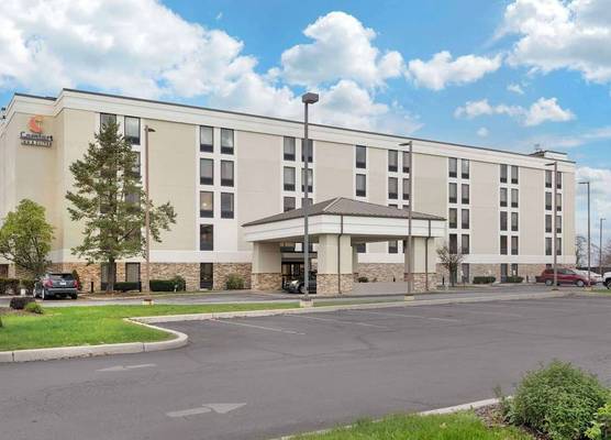 Comfort Inn & Suites Johnstown - Richland Town Center 1