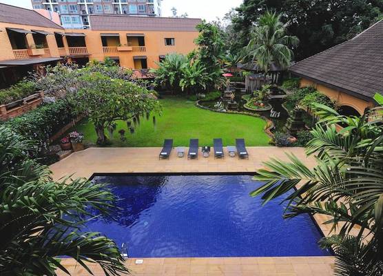 Holiday Garden Hotel 1