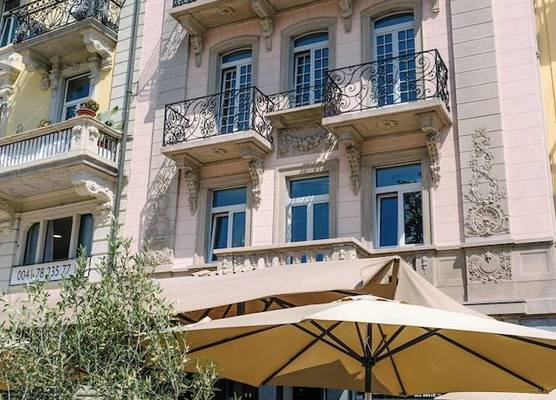 Seven Town House Boutique Hotel 1