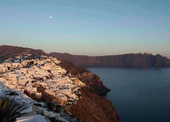 ArmonOia Suites Santorini 1