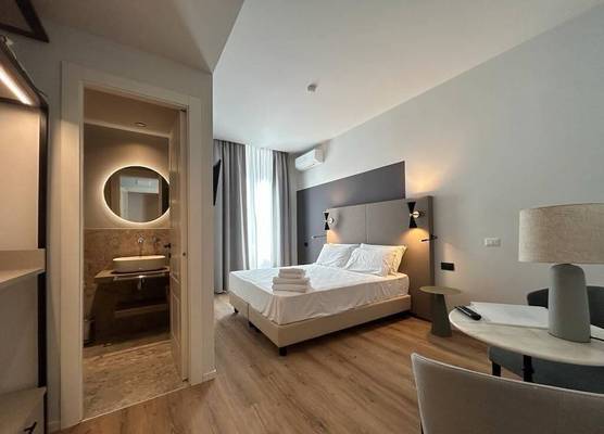 Hotel Porta Pia 1