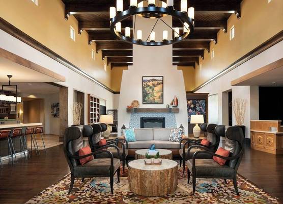 Courtyard by Marriott Santa Barbara Goleta 1