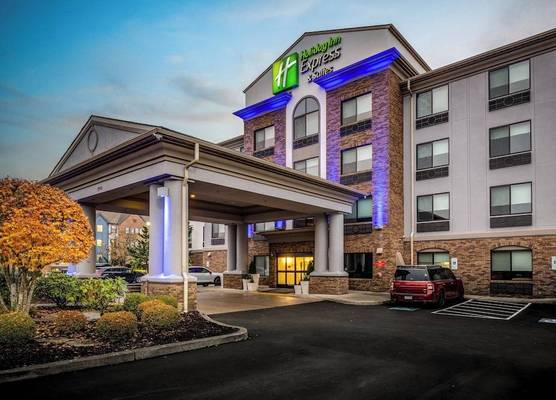 Holiday Inn Express & Suites VANCOUVER MALL/PORTLAND AREA by IHG 1