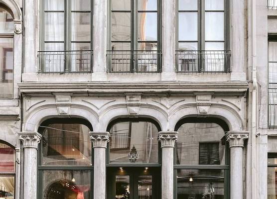 Le Petit Hôtel Vieux-Montréal | Notre-Dame 1