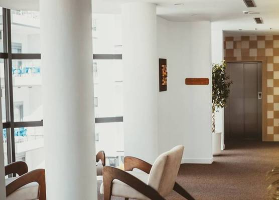 Harbour Hotel 1