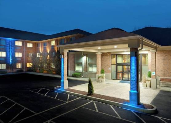 Holiday Inn Express & Suites SMITHFIELD - PROVIDENCE by IHG 1