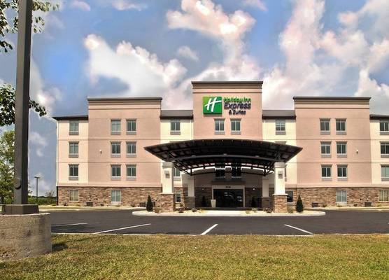 Holiday Inn Express & Suites EVANSVILLE NORTH by IHG 1