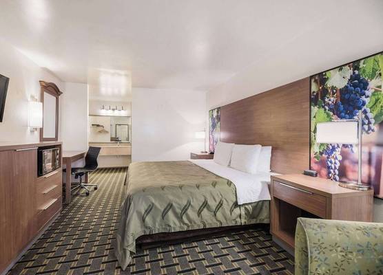Quality Inn Near Fort Hunter Liggett 1