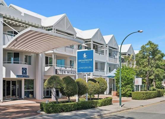 Broadwater Resort Como 1