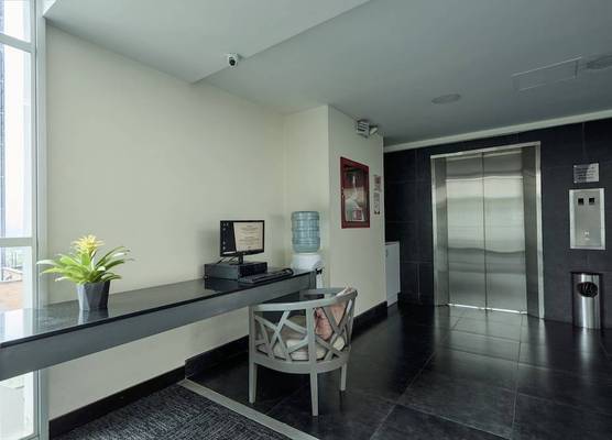 Hotel bh El Poblado 1