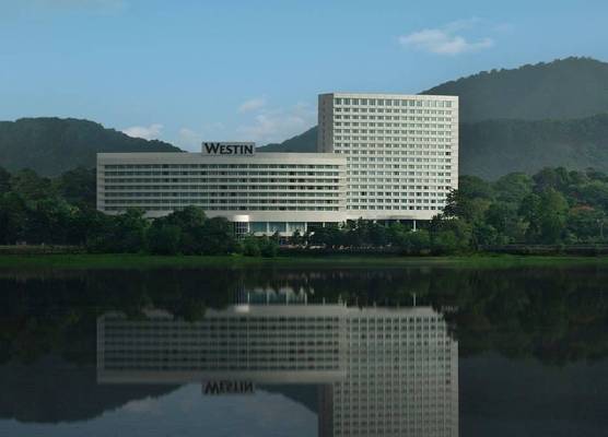 The Westin Mumbai Powai Lake 1