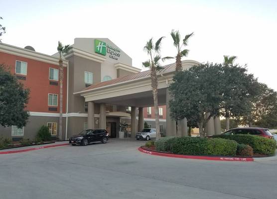 Holiday Inn Express & Suites RIO GRANDE CITY by IHG 1