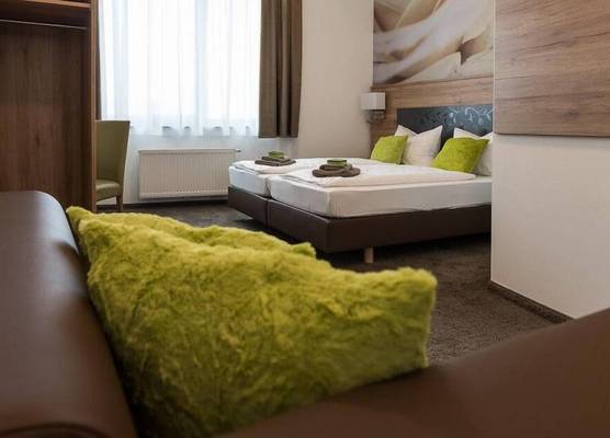 The Outlet Hotel 1
