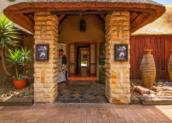 Africlassic River Lodge- Rivonia 1