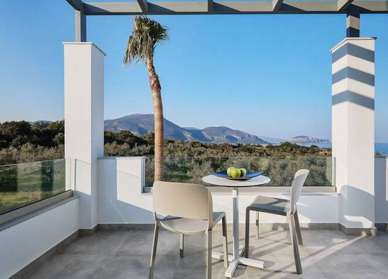 Quattro Luxury Boutique Suites 1