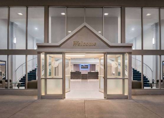 Baymont by Wyndham Des Moines North 1
