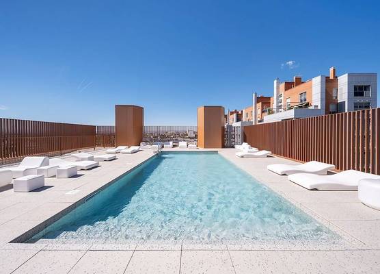 Hotel Valencia Tower 1