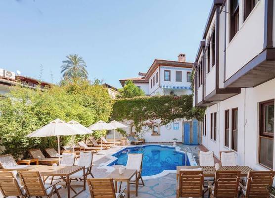 Aspen Hotel Kaleiçi 1