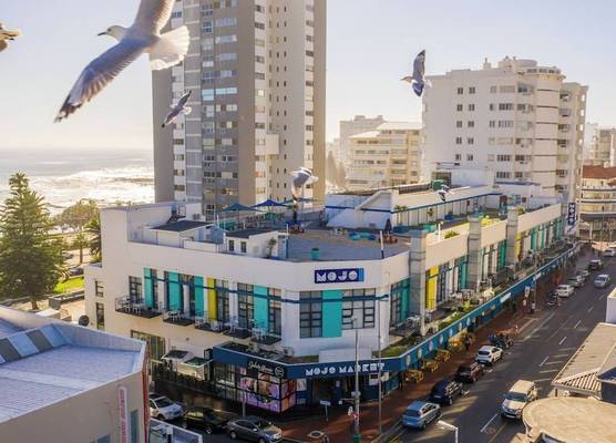 Mojo Hotel & Market 1
