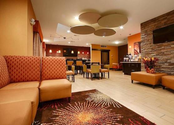 Best Western Plus Whitewater Inn 1