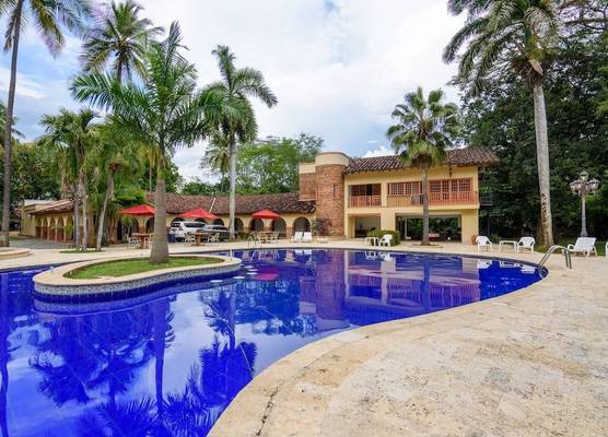 Finca Hotel Casa Bela 1