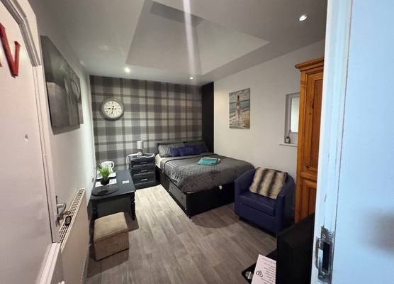 Moor Park Apartments 1