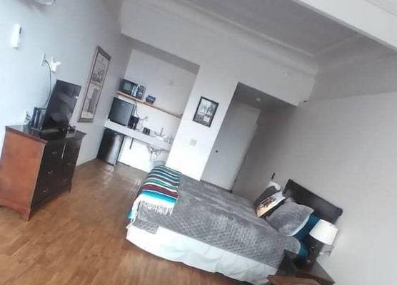 Katie's Cozy Suites 1