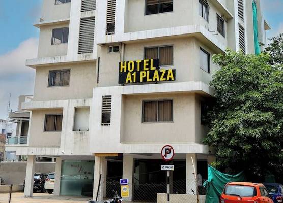 Hotel A1 Plaza - Ahmedabad 1