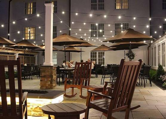Normandy Farm Hotel & Conference Center 1