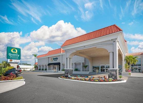 Quality Inn & Suites Conference Center 1