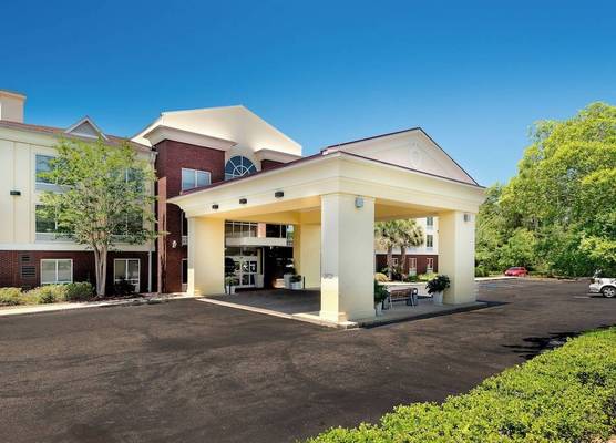 Holiday Inn Express & Suites DAPHNE-SPANISH FORT AREA by IHG 1