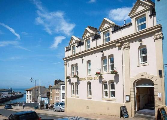 The Golden Lion Hotel 1