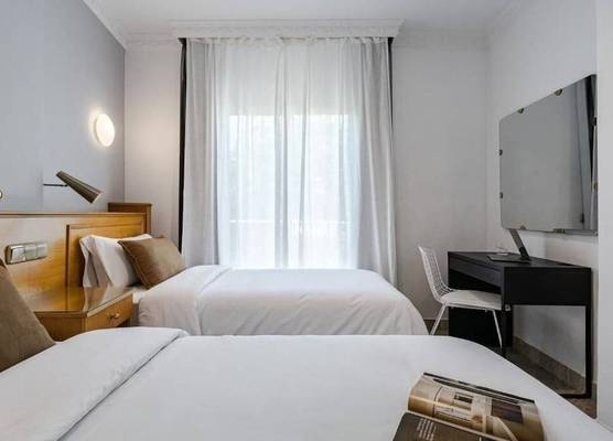Hotel Agur 1