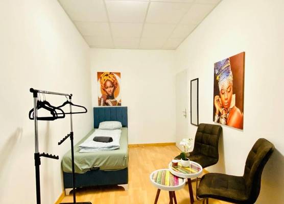 Sweet 3BR Apt in a Quiet Neighborhood 1