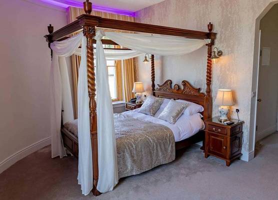 Courtmacsherry Hotel 1