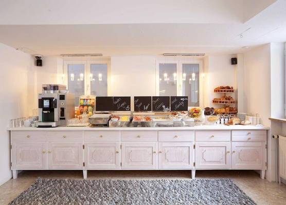 Villa Fantasia Budget Boutique Hotel 1