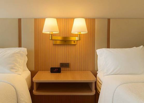 Holiday Inn & Suites MISSISSAUGA WEST - MEADOWVALE by IHG 1