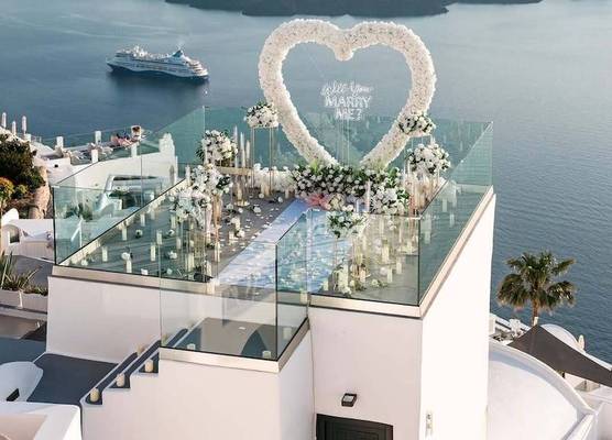Chic Hotel Santorini 1