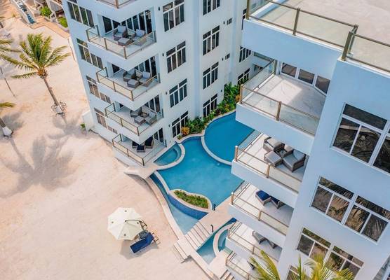 Royal Kahal Beach Resort 1