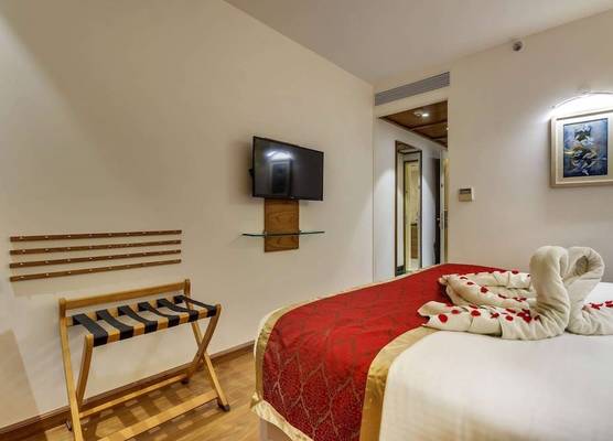 Golden Tulip New Delhi - Hari Nagar 1