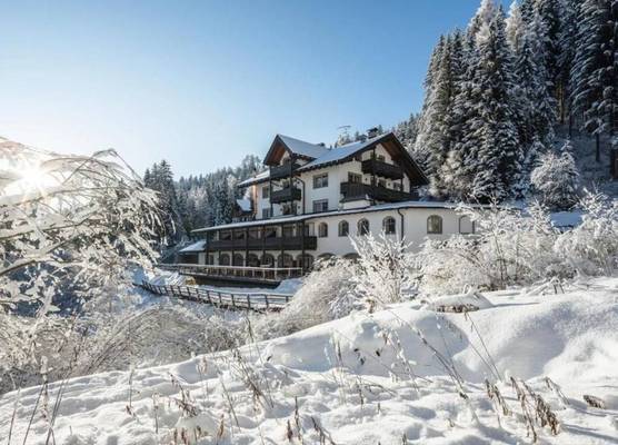 Hotel Bad Waldbrunn 1