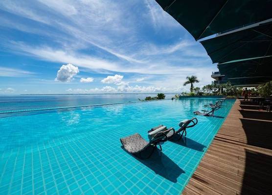 The Reef Island Resort Mactan, Cebu 1