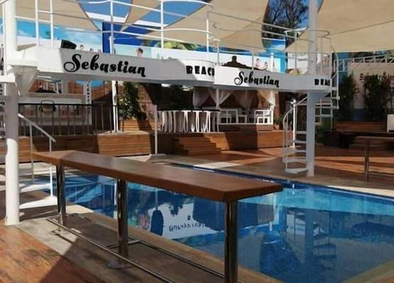 Sebastian Hotel 1