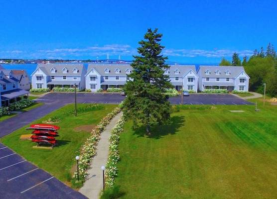 Clearwater Lakeshore Motel 1