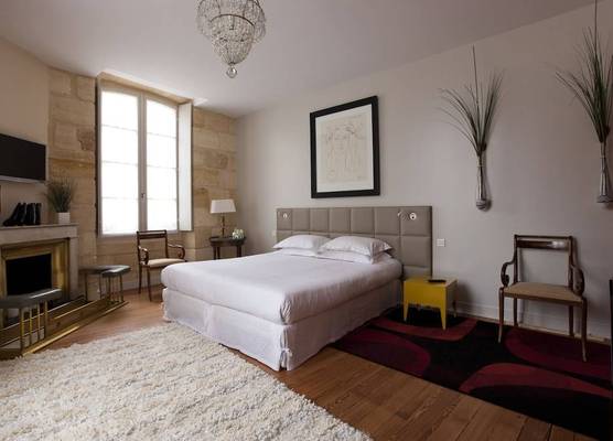 Une Chambre Chez Dupont 1