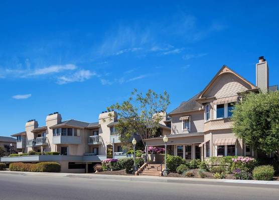 Victorian Inn 1