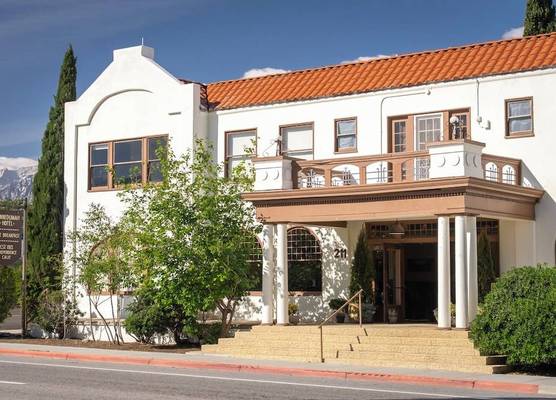 Winnedumah Hotel 1