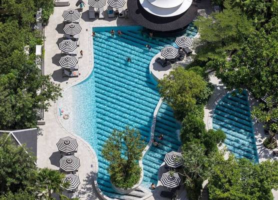 The Royal Paradise Hotel & Spa 1